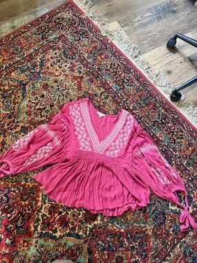 American Eagle Outfitters Pink Embroidered Peasant Blouse